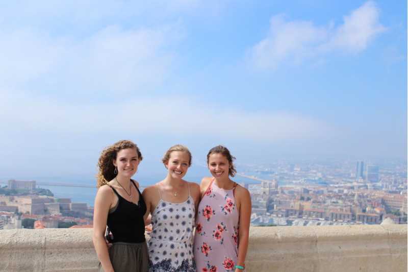 Julia Mielke, Rachel Alderton, and Lydia Reilly in Barbizon, France