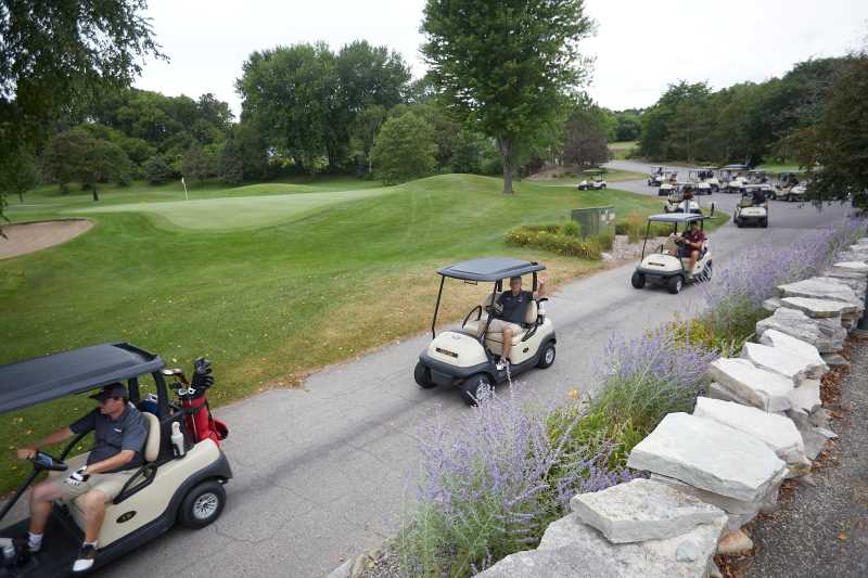 Golfers head out on the course for last year’s UWL Alumni & Friends Golf Outing. This year, golfers worldwide can join in with the virtual option.