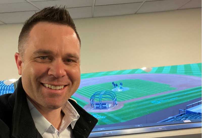 Former UWL Eagle Vinny Rottino, ’02, has joined the broadcast team of “Brewers Live,” providing pre- and post-game analysis on Bally Sports Wisconsin. “There have been a number of challenges,” Rottino says, “but I’d say the biggest one has been learning to talk about baseball without getting too far into the weeds.”