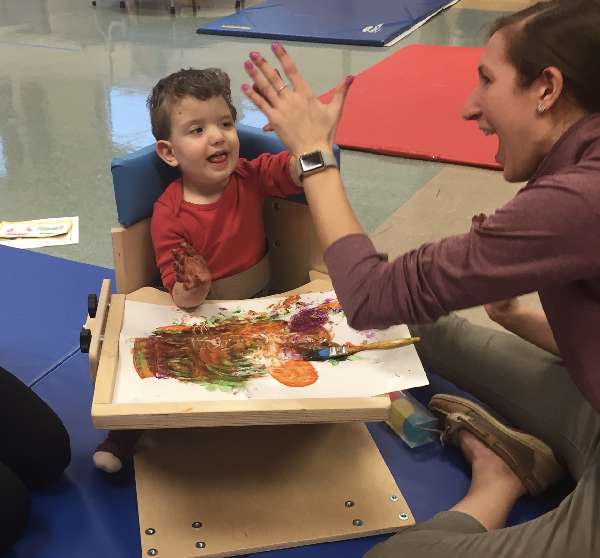 OT student working with child