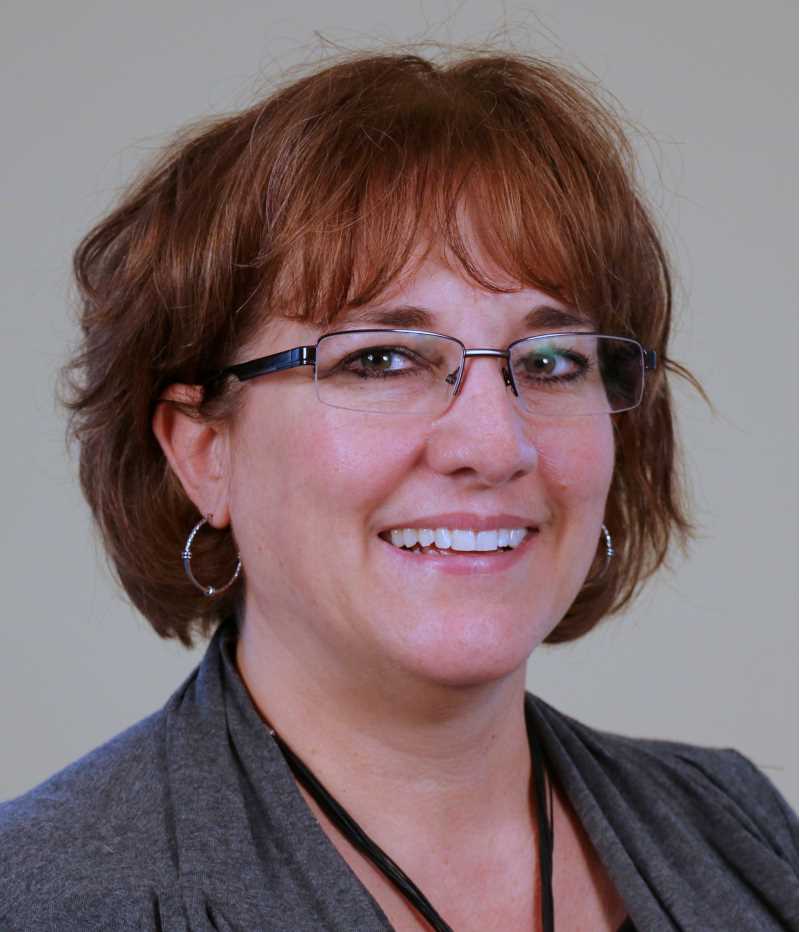 Photo of Cristine Reid, RM B.S. '91, M.S. '92