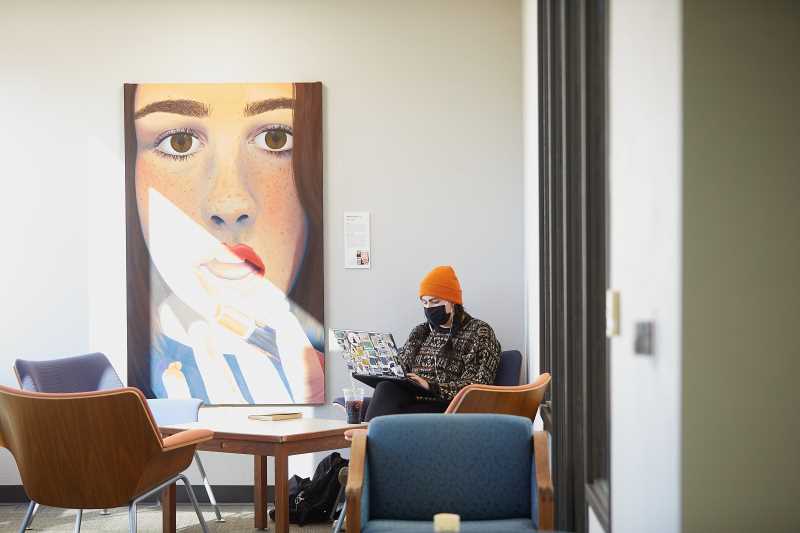 Student studying in Murphy Library