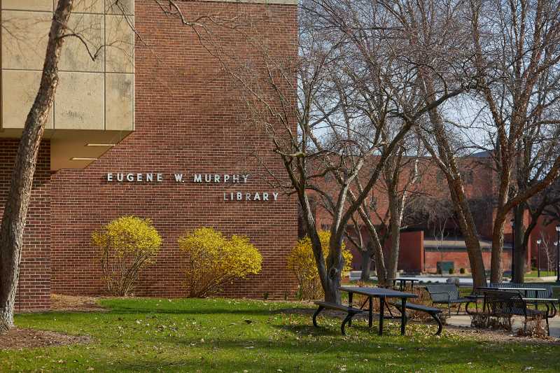 Picture of Murphy Library building