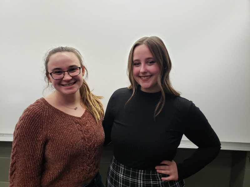 Peer tutors  Emma Weber (Writing Center) and Julia Koenitzer (Public Speaking Center). Photo provided by Katherine Lavelle.