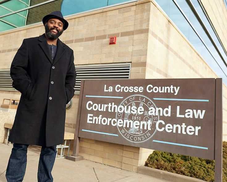 Reginald Dwayne Betts visits inmates in the La Crosse County Jail.