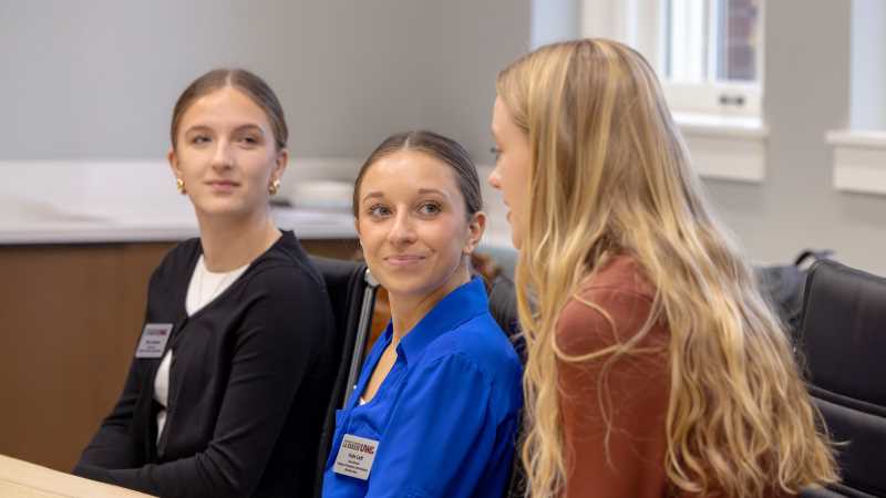 UW–La Crosse students engage in discussion during the Benson Management Lecture Series, one of many campus opportunities that prepares students for business careers through direct exposure to management and leadership insights from today’s business leaders.