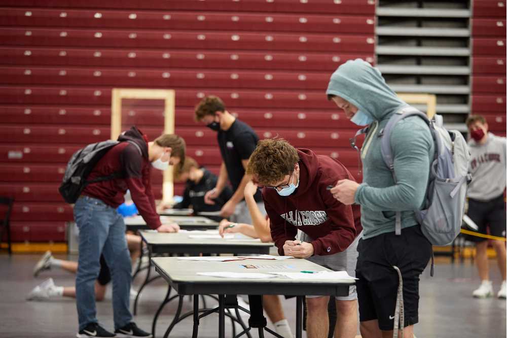 Voter friendly Campus Connection UW La Crosse