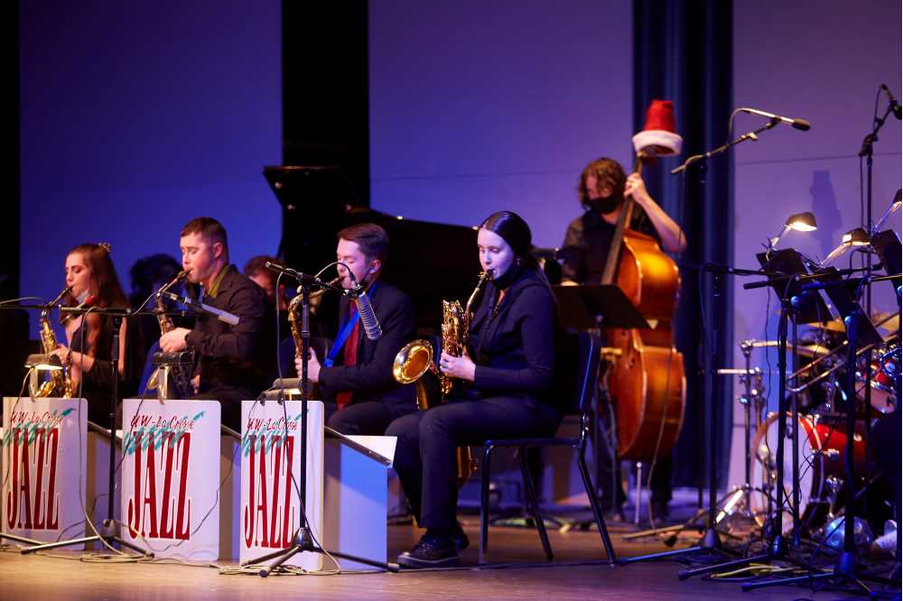 Swinging Yuletide Campus Connection UW La Crosse
