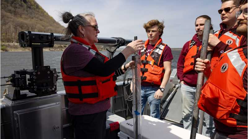 UWL has joined the newly formed Corn Belt Ports Rural Logistics & Maritime Training & Education Consortium, leveraging its expertise in freshwater education to support the maritime workforce in the Midwest.