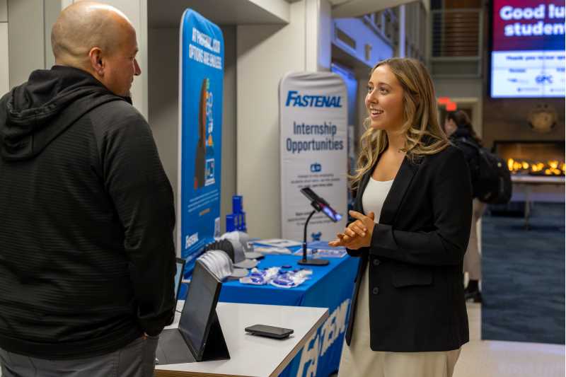 UWL students connect with employers through a variety of events, clubs, internships and classes.