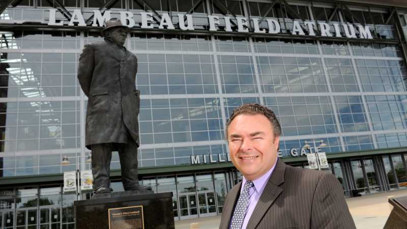 As the president and CEO of Discover Green Bay, Brad Toll, '85,  is one of the driving forces behind the city’s successful bid to host the 2025 NFL Draft.