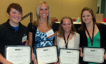 2012-SNM-Annual-Meeting-Abstract-Award-WinnersW Four students with awards.