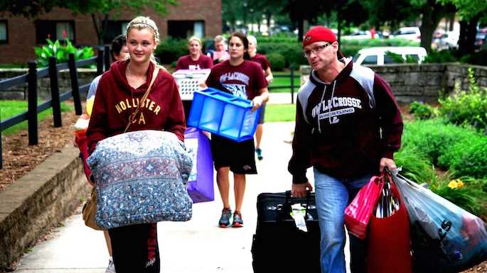 Move-in day August 2014. Photo by UWL student photographer Hanqing Wu
Read more →
