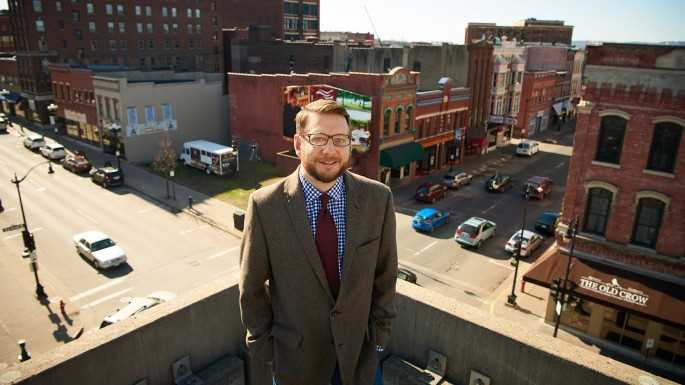 John Kovari, UWL assistant professor of Political Science and Public Administration, surveyed La Crosse residents to gauge taxpayer support for a community-funded project. Students helped him process the results for the city’s Parks, Recreation and Forestry Department.  
Read more →
