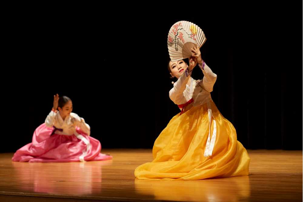 The Seojung Dance Company from South Korea performed “Korean Wave — Globalization of Korean Traditional Culture 2016” in Anett Recital Hall and the Brian and Lori Hesprich Auditorium on March 31 and April 1. The performance and master class were supported by the UWL Korean Percussion Ensemble, Segregated University Fee Allocation Committee, College of Liberal Studies, Office of International Education & Engagement, and the UWL Foundation.
Read more →