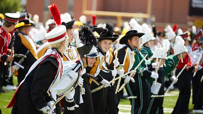 Nearly 500 students from 10 high schools in three states plan to join the Screaming Eagles Marching Band at the 7th annual High School Band Day Saturday, Sept. 23, at UWL.
Read more →
