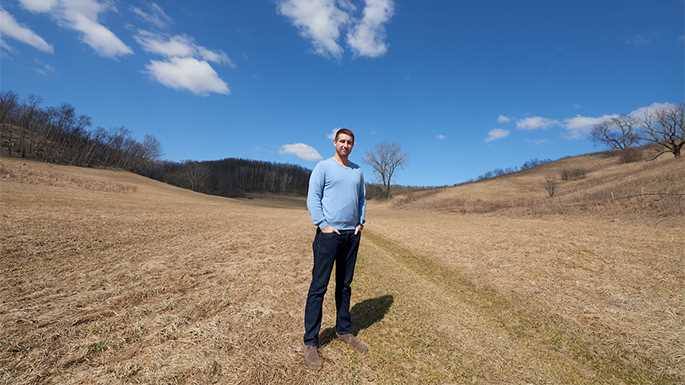 UWL Senior Cal U’Ren, a communications and broadcast and digital media major, is telling landowner stories as an intern with the Mississippi Valley Conservancy. His work is one of many ways UWL students and faculty partner and volunteer with the conservancy.
Read more →

