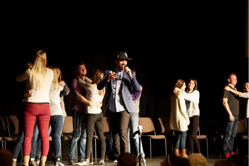 Comedian hypnotist and UWL Alum Chris Jones entertained students at the Grand Bluff Room. 
Read more →
