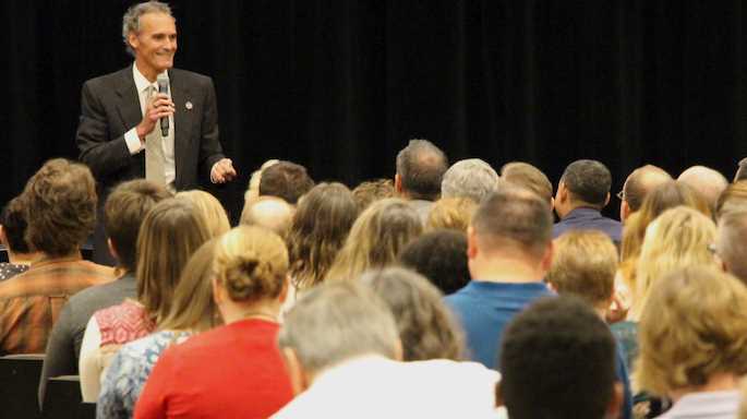 Chancellor Joe Gow gave the All-University Address Wednesday, Aug. 29, at the UWL Student Union.
Read more →
