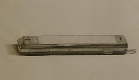 Line drawing of harmonica.