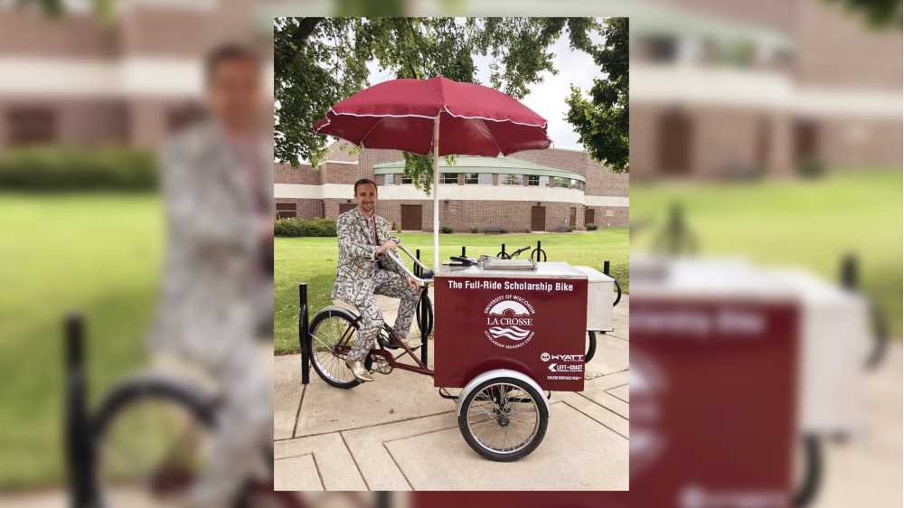 Joshua Bonnell, a scholarship coordinator in the UWL Financial Aid Office, attracts attention on campus with his money suit and unique bicycle. They’re both a ploy to get students thinking about and talking about scholarships — and how to take advantage of many opportunities to pay for college.
Read more →