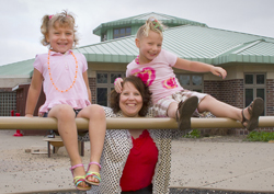 FabianforWeb Susan Fabian with her daughters Grace (left) and Jane