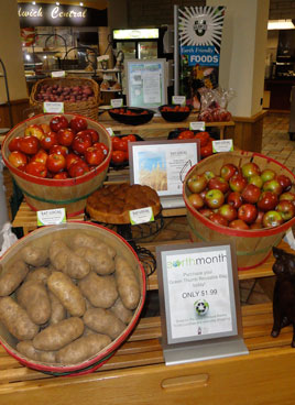 Food court farmers market