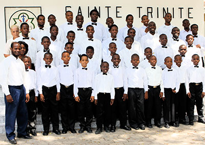 Haitian-ChoirW Photo of choir.