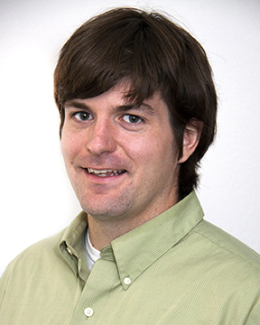 Hoffer_Adam_2012 - Photo by Pa Moua-Yang