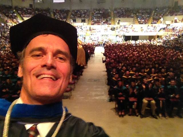 UW L Chancellor s Selfie Is A Hit At Graduation Ceremony Campus UW L Chancellor s Selfie Is A Hit At Graduation Ceremony Campus