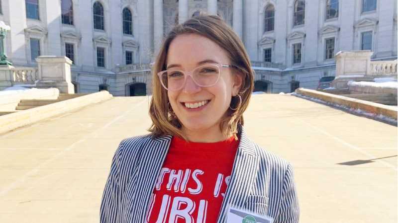 Lilli Minor, a senior working as a peer health advocate at UW-La Crosse, is this year’s National Student Employee of the Year.
Read more →