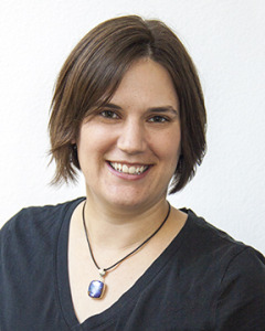 Headshot image of Lindsay Steiner.