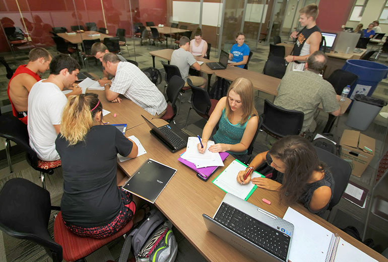 Students working in Learning Center. 