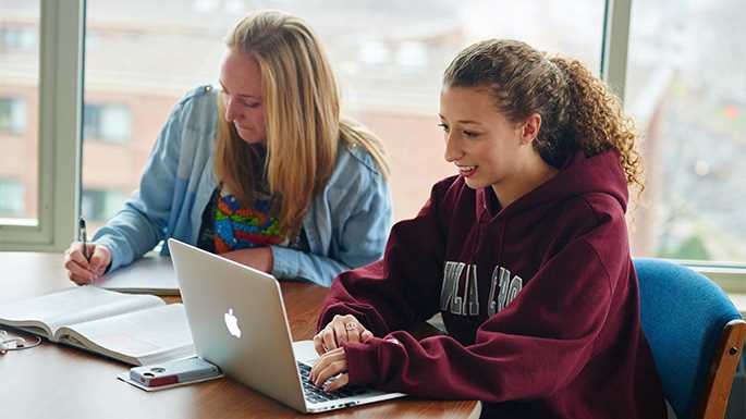 -UWL UW-L UW-La Crosse University of Wisconsin-La Crosse; Books; Chair; Collaborating; Computer; Desk; Inside; Notepad; Reading; Residence dorm; Smiling; Socializing; Studying; Talking
Read more →
