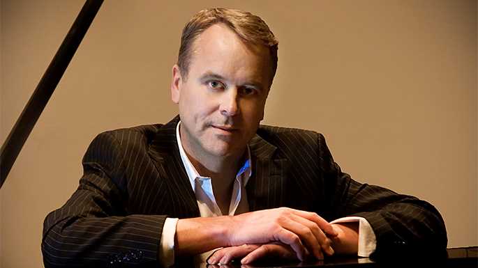 David Reedy, 1986 UWL graduate, is honoree at the 2017 Music Department Scholarship Gala Sept. 23. 
Read more →