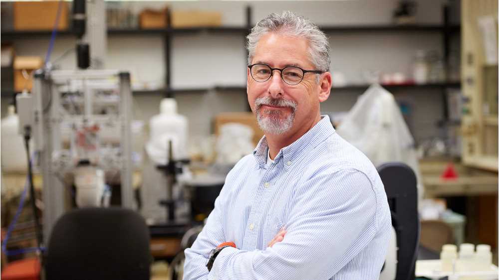 Biology Professor Roger Haro has been named 2015 Wisconsin State Professor of the Year.
Read more →
