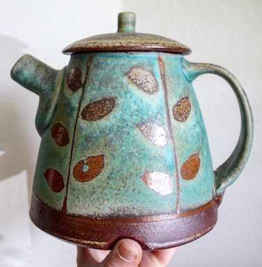 Teapot by Sarah Dudgeon 
Read more →
