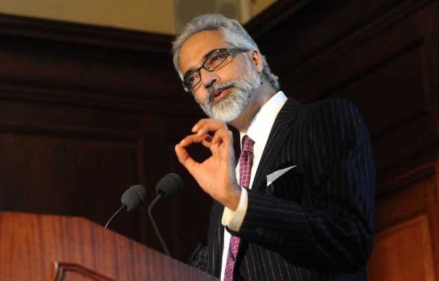 Shahid Naeem, professor of ecology at Columbia University, will give two presentations at UW-La Crosse as part of annual Warner Memorial Seminar in Ecology.
Read more →
