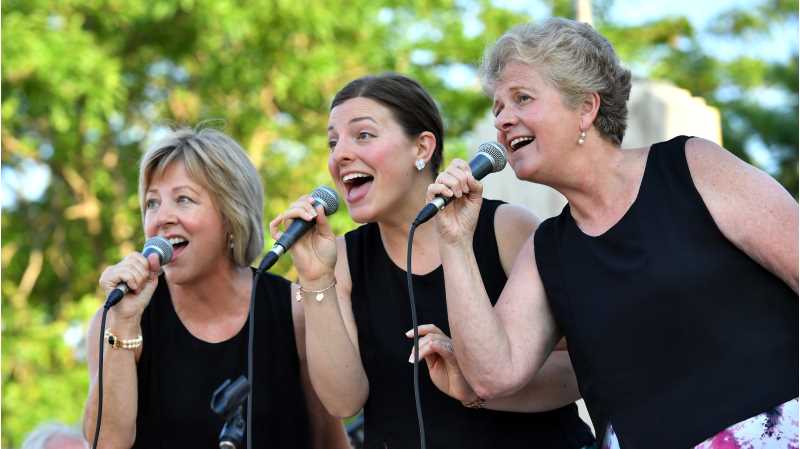 Swinging Pearls vocal trio headlines the event. 
Read more →
