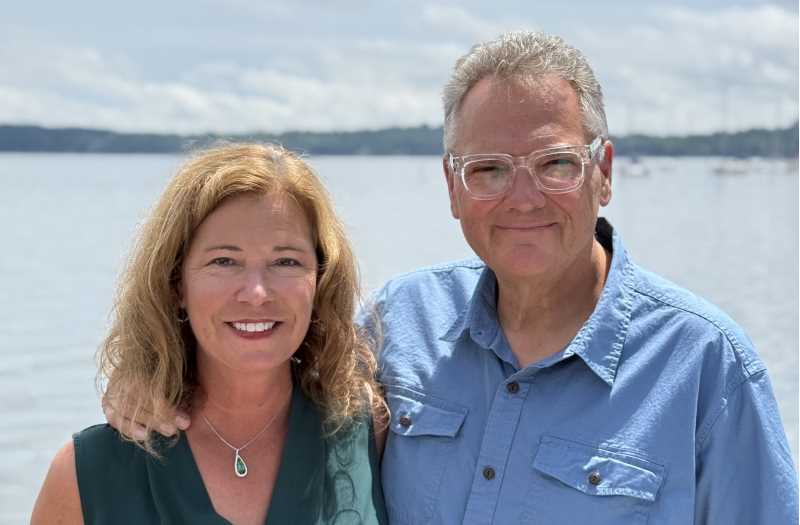 With their latest gift to UW-La Crosse, the couple is establishing the Jungbluth Faculty Fellowships in the School of Education (SOE).