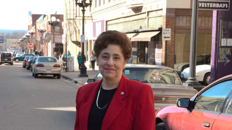Charlotte Markos, ’69, was a trailblazer in the truest sense of the word. 