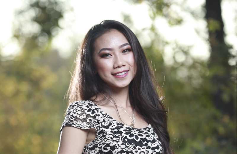 UWL transfer student Lee Xiong once doubted that a college degree was in her future. Then she overcame the odds at UWL.