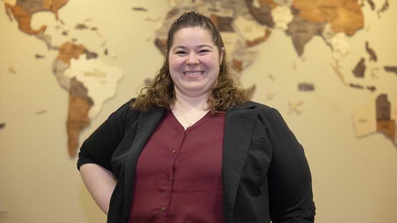 Miranda Panzer, '10 & 12, is a student and scholar advisor for UWL International Education & Engagement. In January, she received the 2023 Emerging Leader Award from the La Crosse Area Chamber of Commerce Young Professional Group.