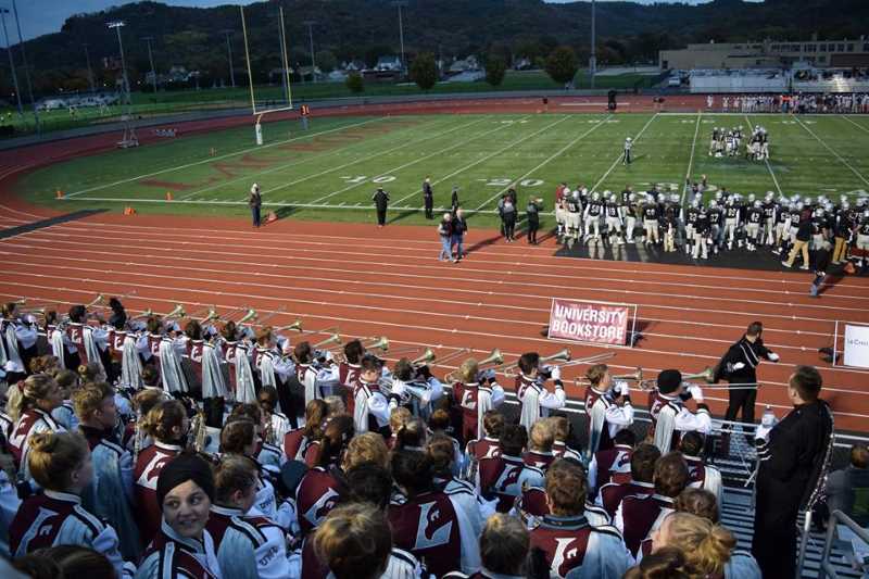 line of trombone players