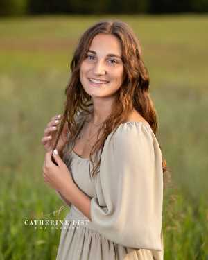 Halle Derleth