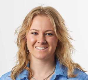 Aly Reuvers*estrauss