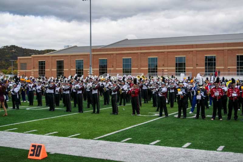 High school band joins SEMB on the field