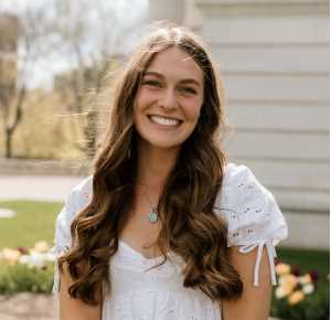 Portrait of Grace Rudek, '26