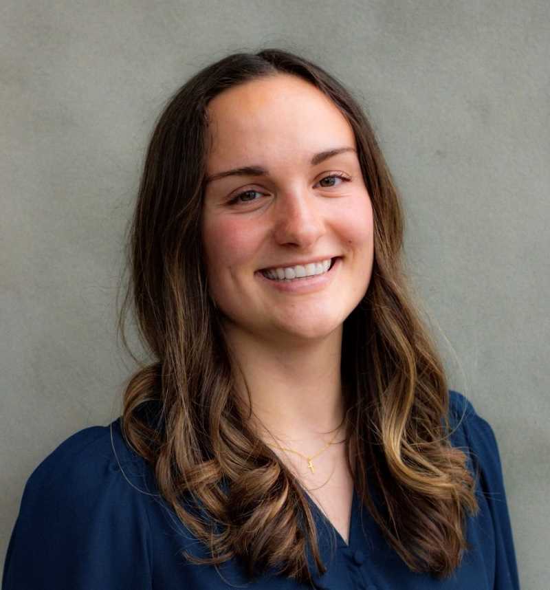 Portrait of Katie Hall, '26