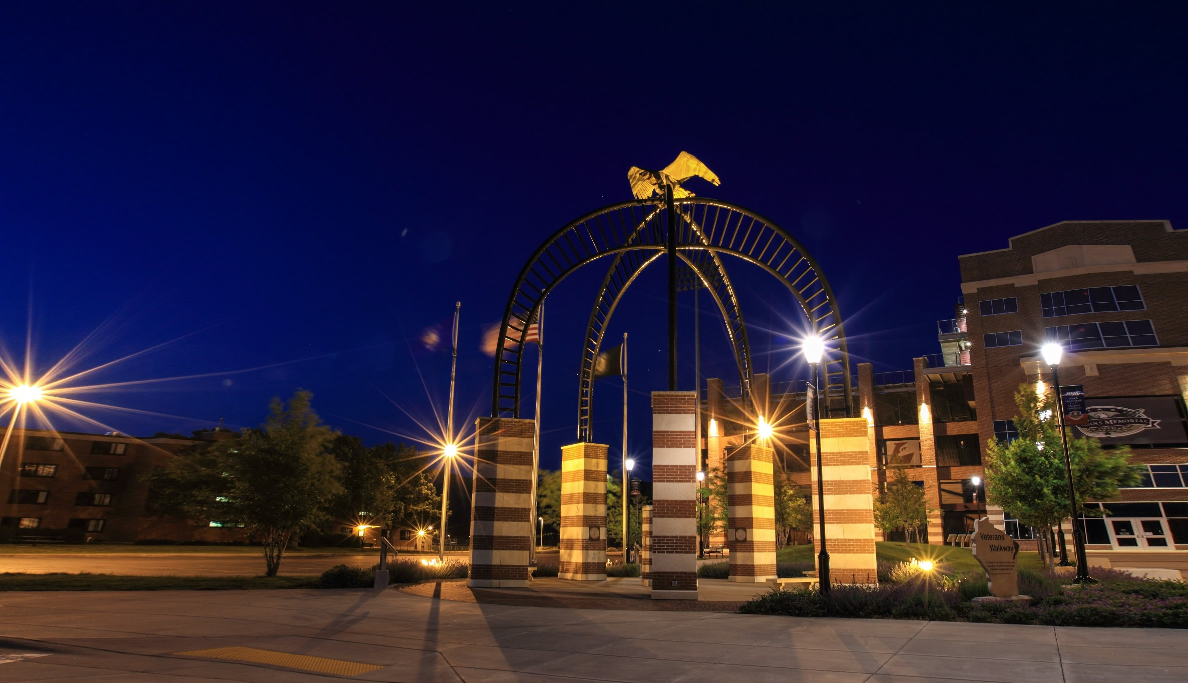 Veterans Memorial Monument